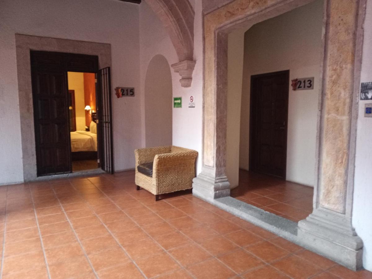 Hotel Alameda Centro Historico 모렐리아 외부 사진