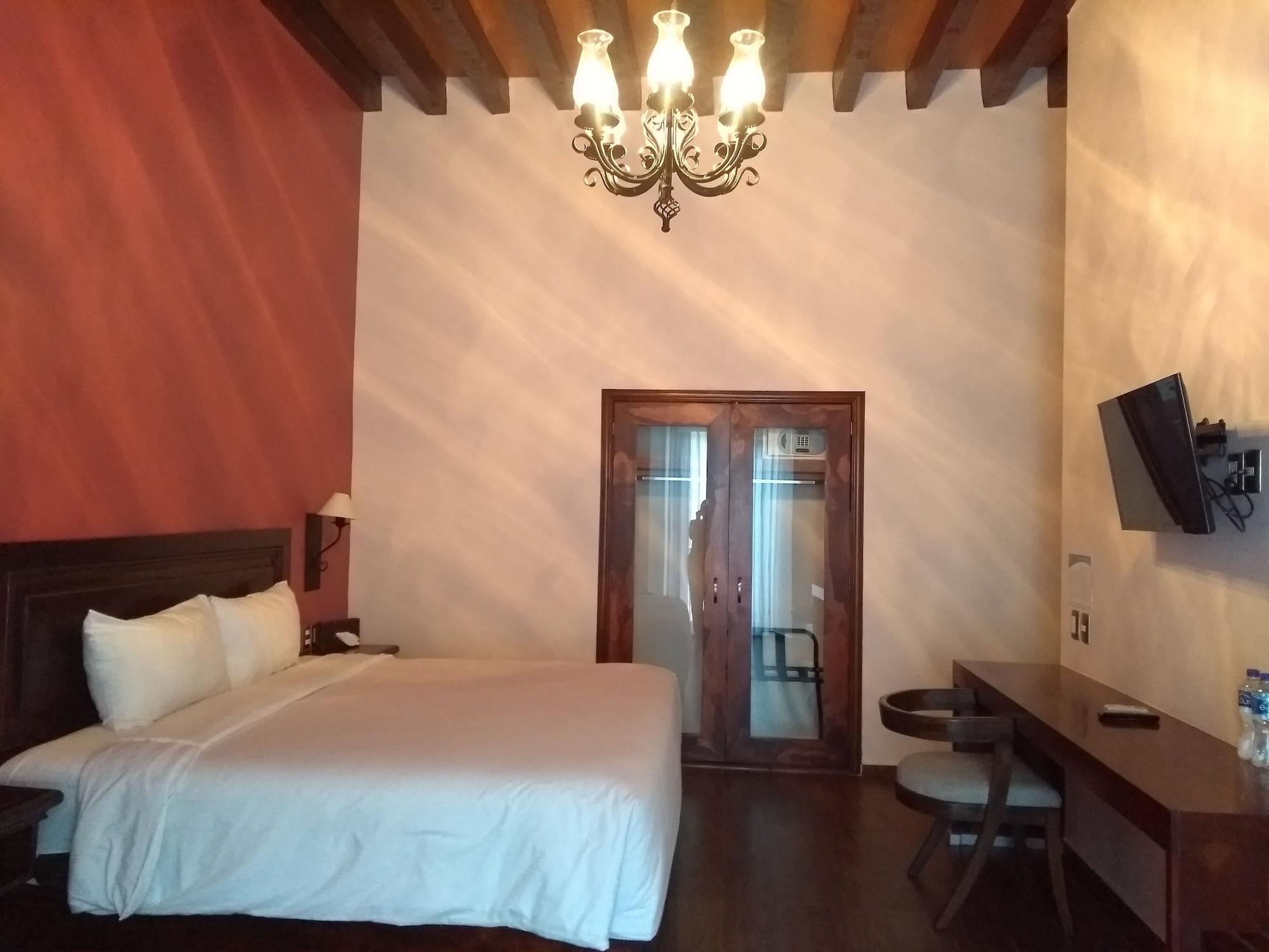 Hotel Alameda Centro Historico 모렐리아 외부 사진